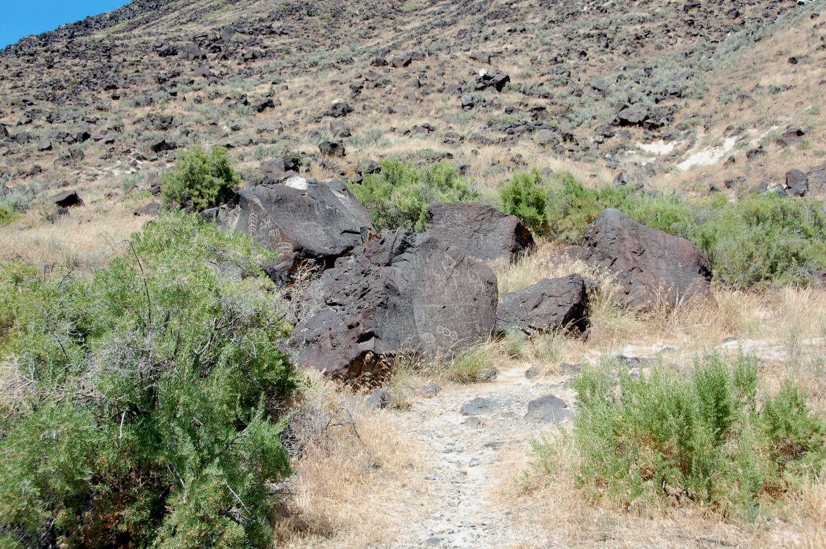 petroglyphs11