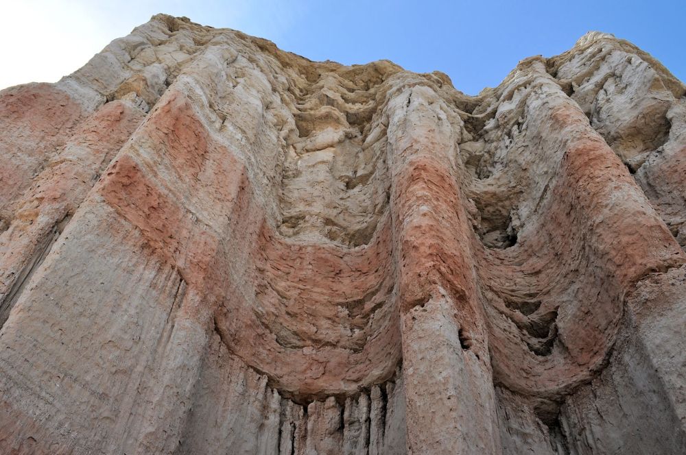 This cliff looks like curtains of fabric to me.