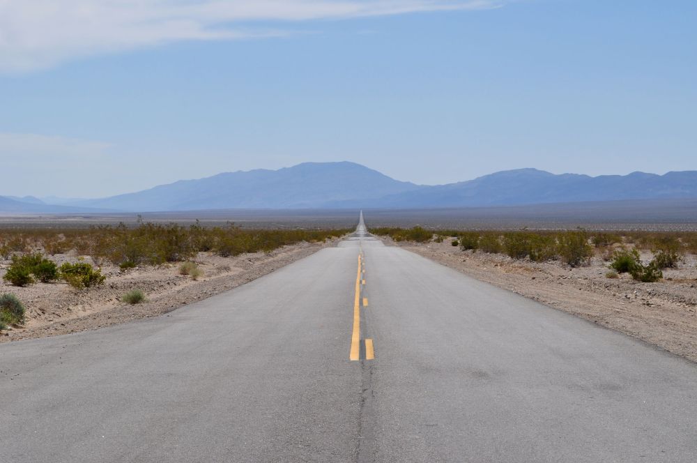 Hey all my East-Coast friends: get a load of this highway. They don't make roads like this in New England!