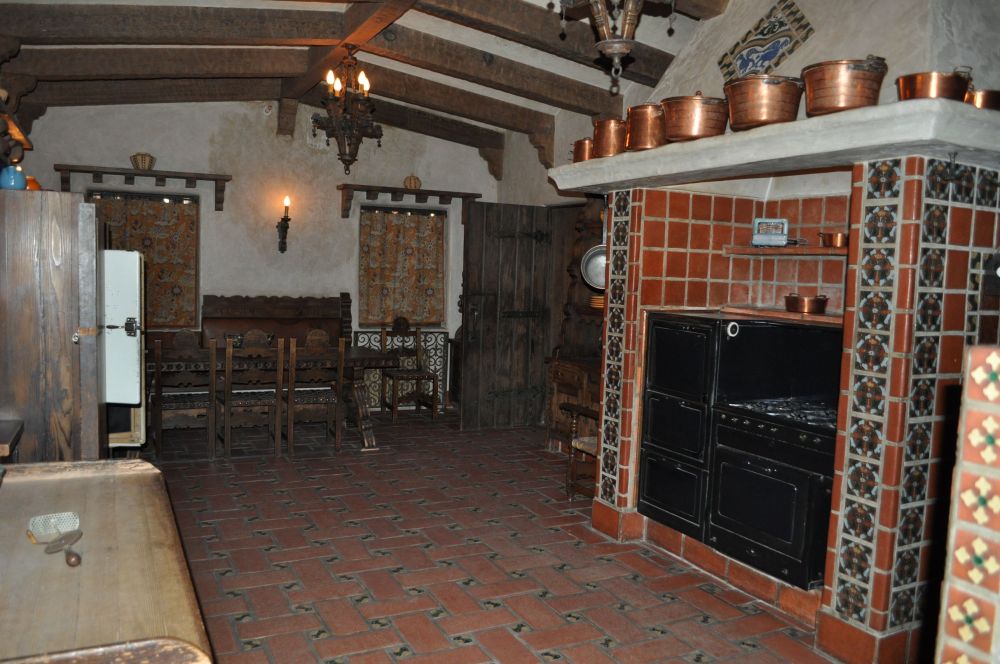 Bessie's fabulous Spanish kitchen