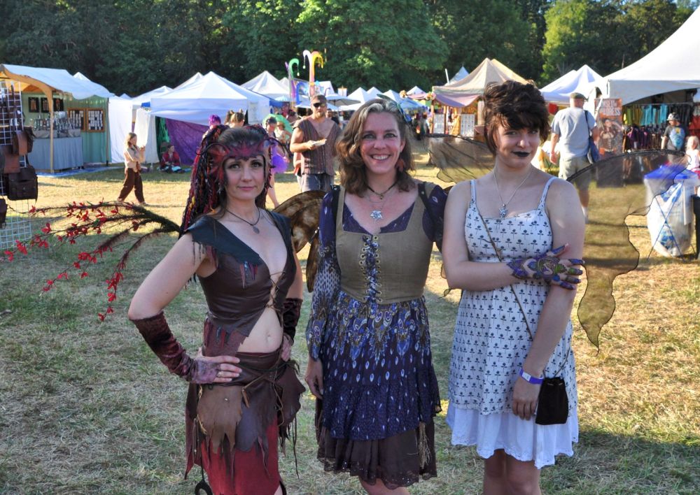 Tara, me, and the Leader of the Rebellion (at least that's how she explained it).