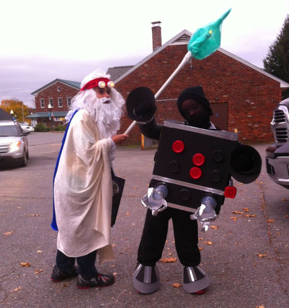 Vitruvius and Micromanager prepare to hit the Ashburnham streets