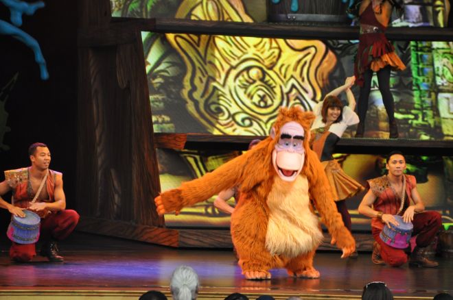 We caught some really great shows. Some on the streets, and some on stage, like this one, featuring King Louie from one of my most beloved Disney movies: The Jungle Book.
