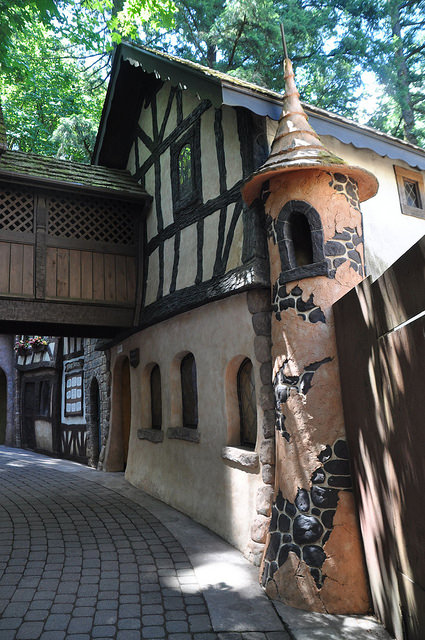 The Europen-style village