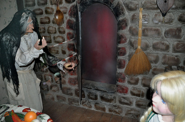 This is by far the most frightening thing in the park: animated witch beckons Gretel into the furnace, and creaking, hesitant, animatronic Gretel slowly turns her head back and forth in a