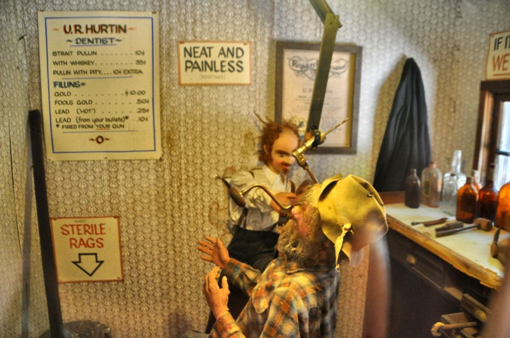 A dentist in Tofteville, getting some unruly teeth in order.