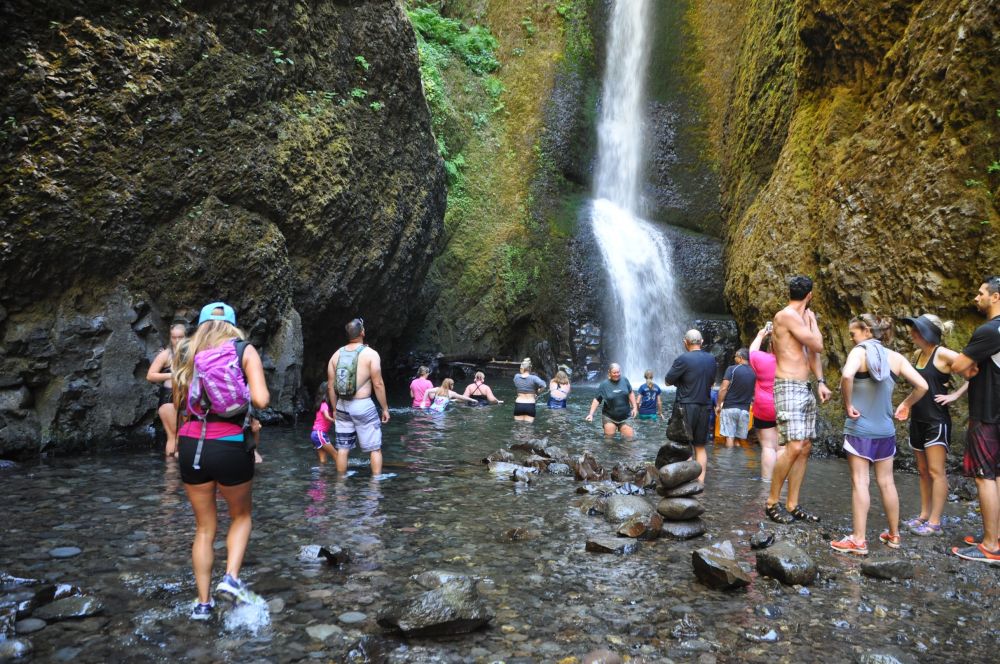 Visiting on a weekday did not give us any privacy. Oh well.