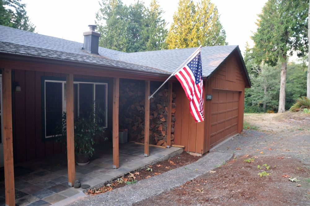 New flag hanging at the house.
