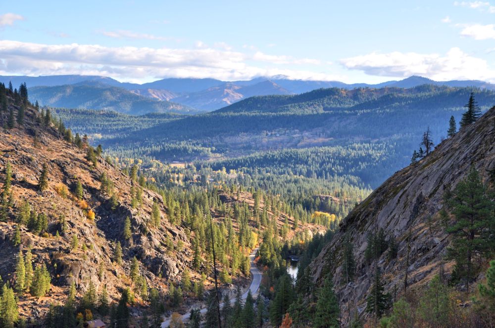 Looking from the first set of switchbacks toward the western edge of the town of Leavenworth, and the road to the trail head.