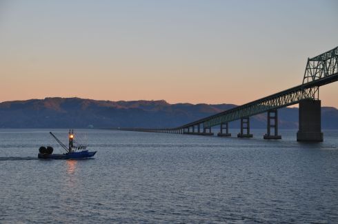 Sojourn makes her way East up the river.