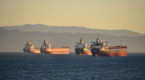 Here they are, at max zoom on my Nikon.