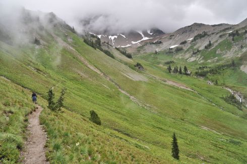 You can spot D heading down the trail.