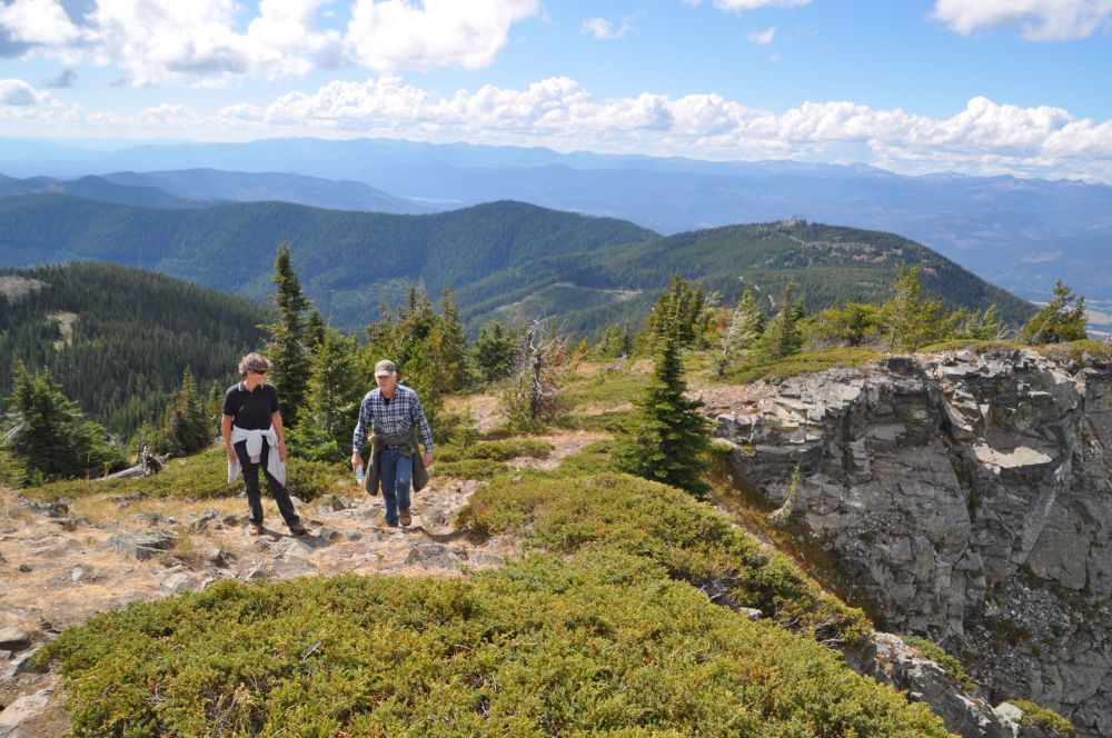 Jim and J coming up behind us.