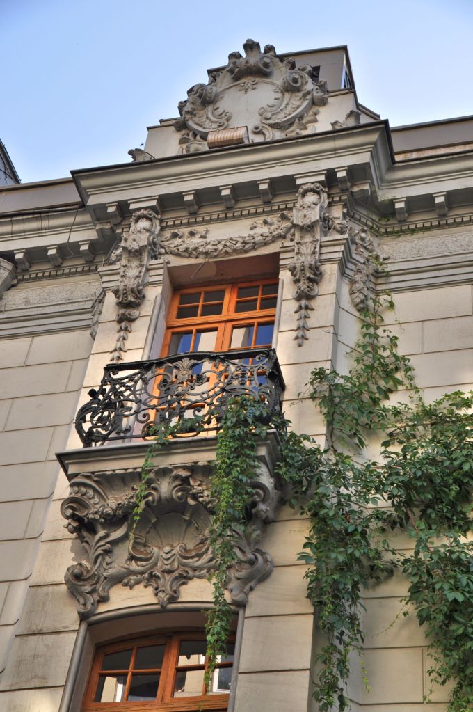 The architecture is just wonderful.